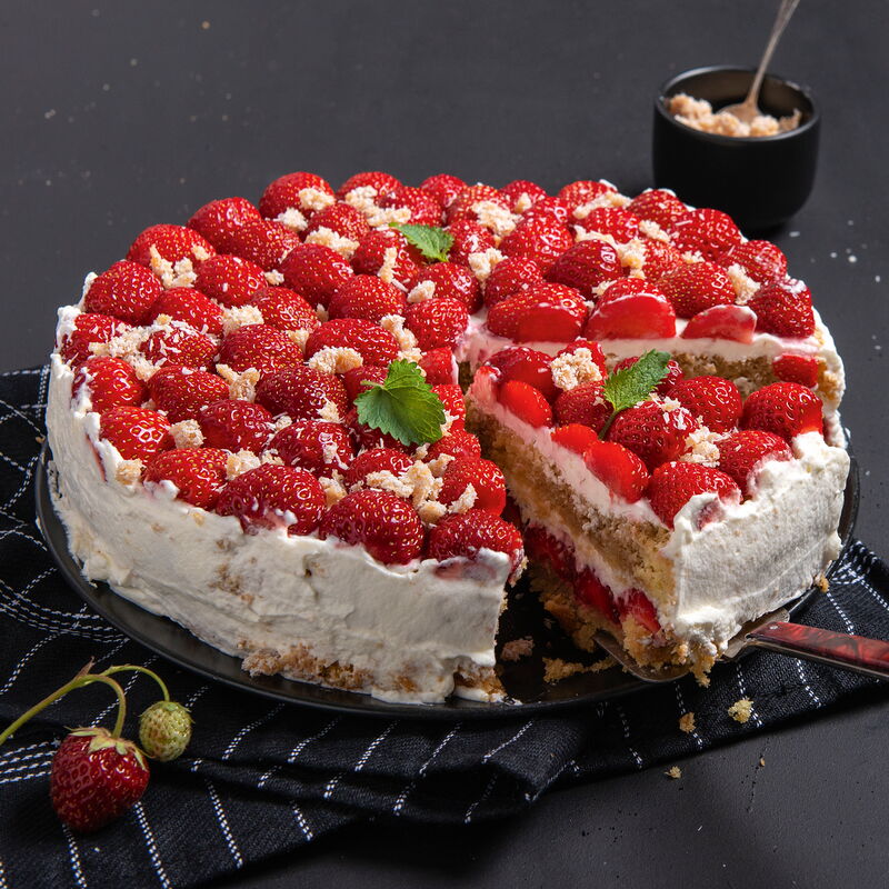 3 22 Erdbeer Tiramisutore 1600x1600px 8b1ff3f8