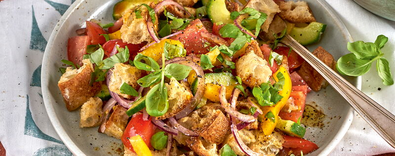 4 20 Toskanischer Brotsalat 1920x760px 52ef9191