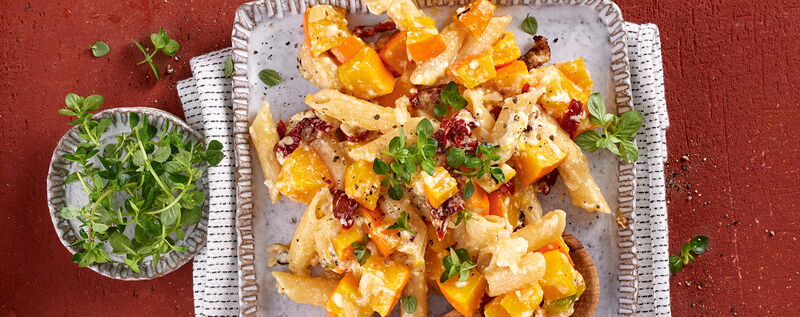 5 22 Baked Feta Pasta Mit Kuerbis 1920x760px 3e925025