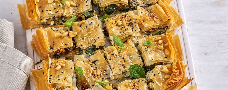 2 20 Spinat Feta Baklava Mit Feigen Und Pinienkernen 1920x760px 08bf9daa