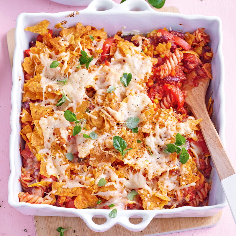 1 23 Mexikanischer Nudelauflauf Mit Nachokruste 1600x1600px Ac6bcc2f