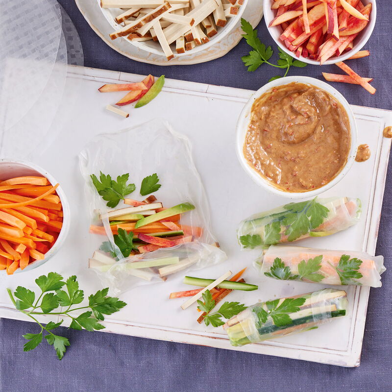 4 22 Sommerrollen Mit Aprikosen Mandel Dip 1600x1600px B0ec0b7e