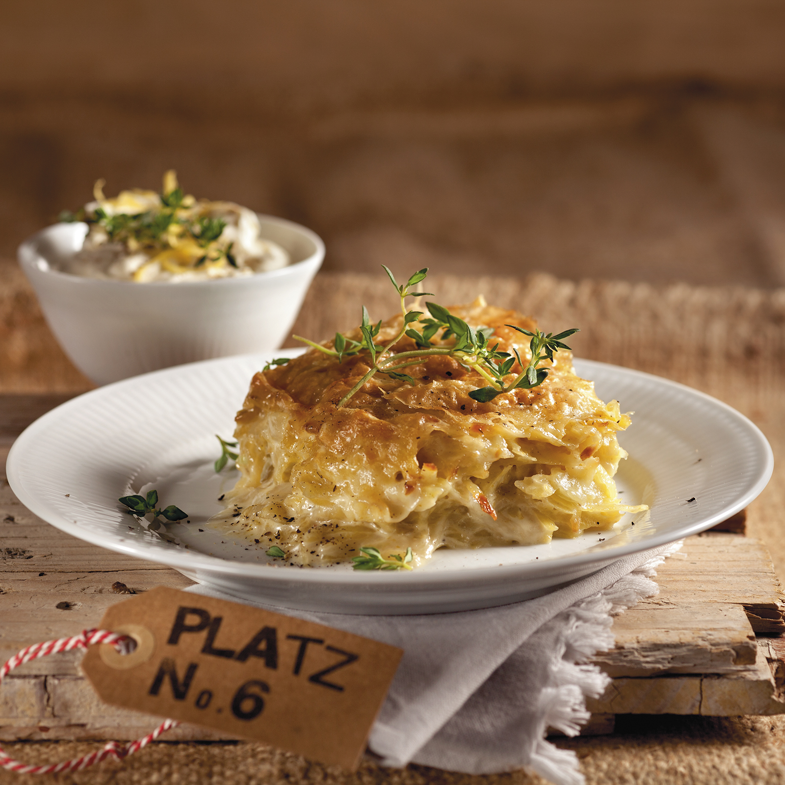 5 12 Kartoffelpita Mit Thymian Zitronen Dip 1600x1600px