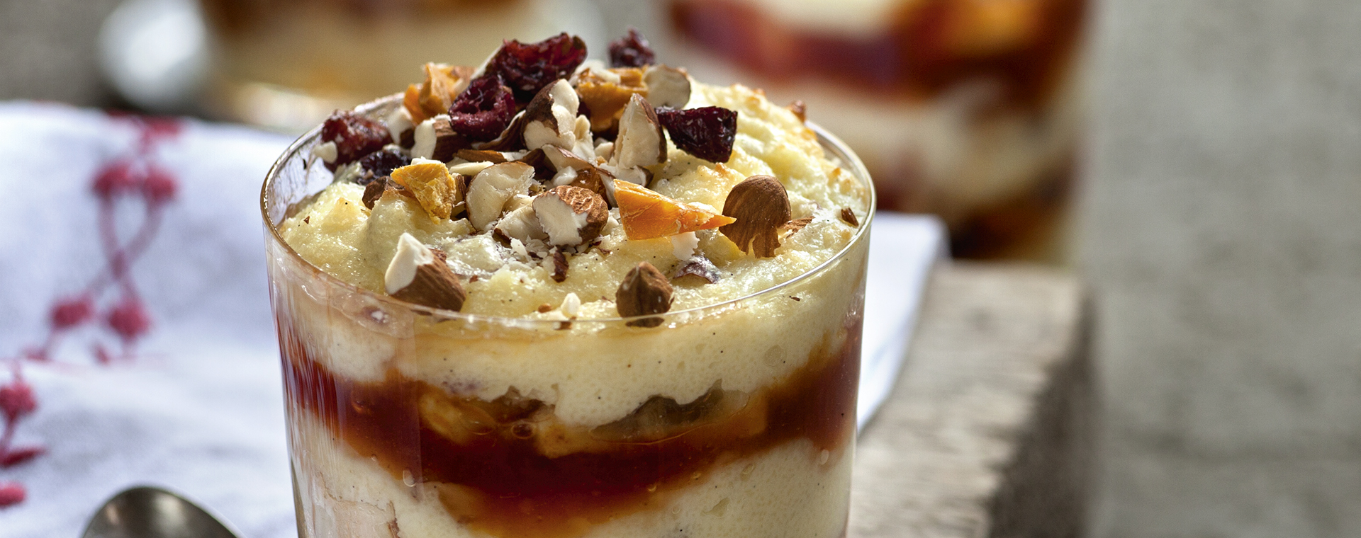 5 13 Griessbrei Dessert Mit Fruechten 1920x760px