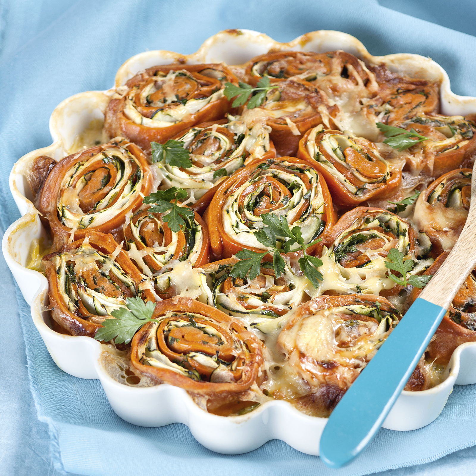 4 14 Nudelrollen Mit Zucchini Fuellung 1600x1600px