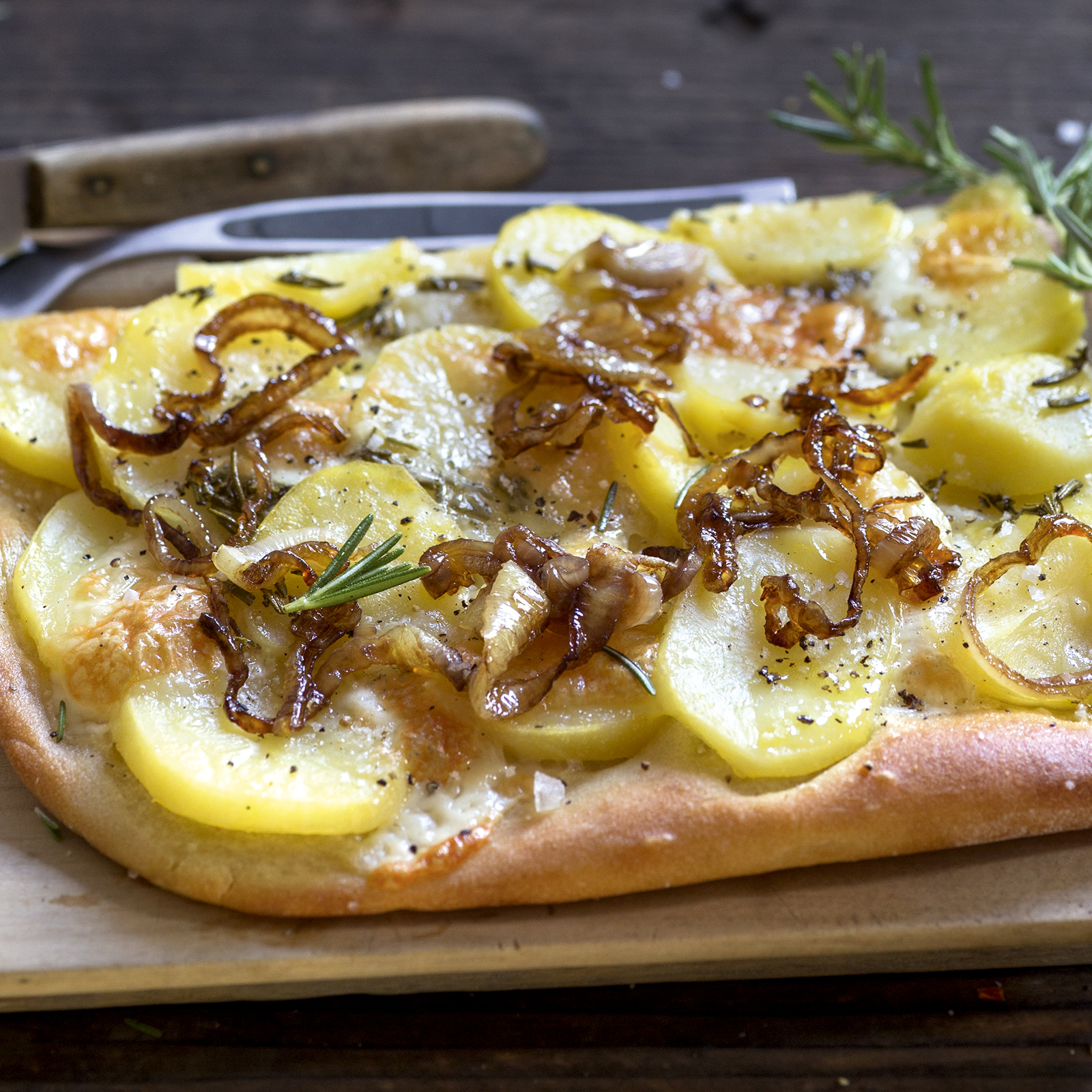 5 14 Kartoffelpizza 1600x1600px