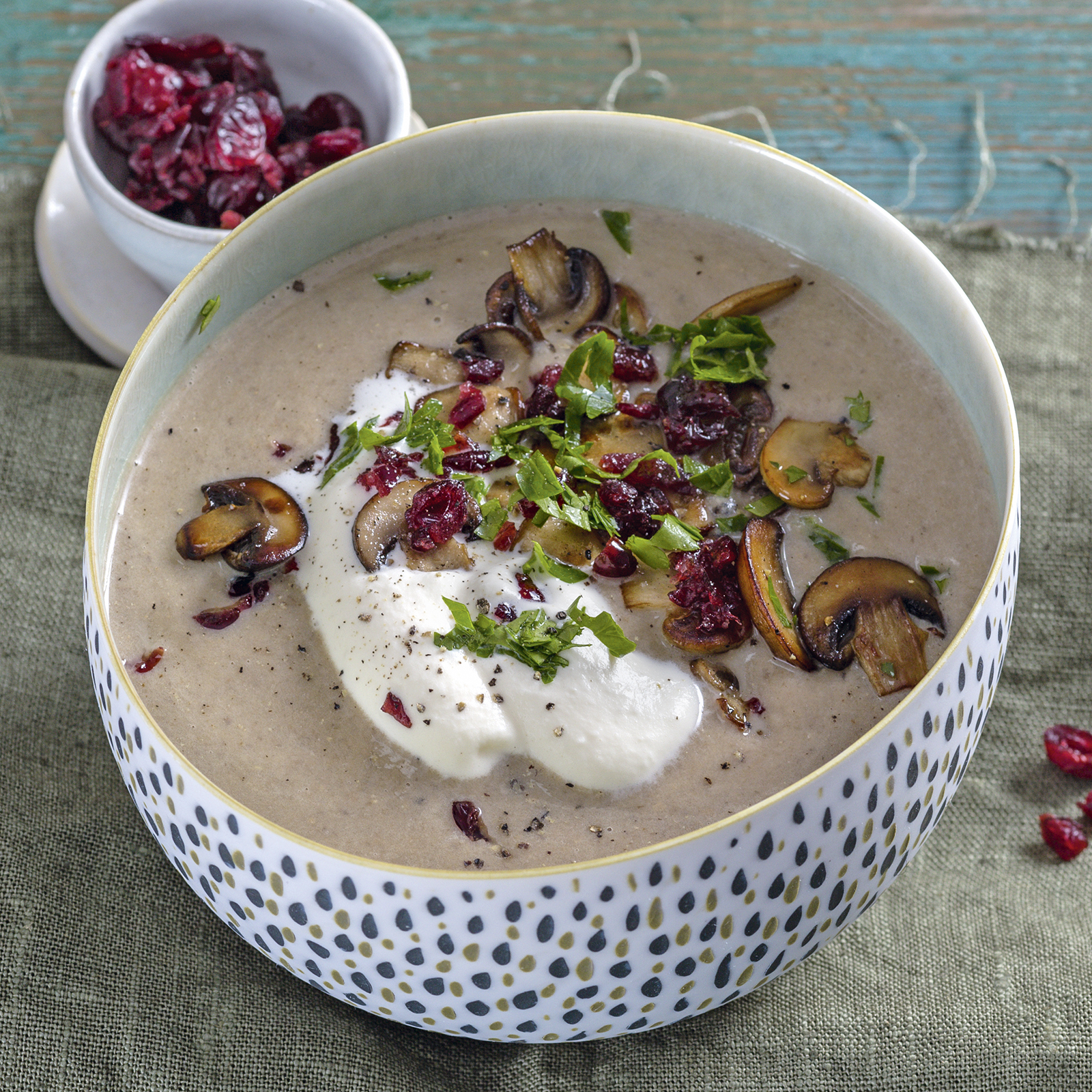 5 16 Champignon Cremesuppe 1600x1600px