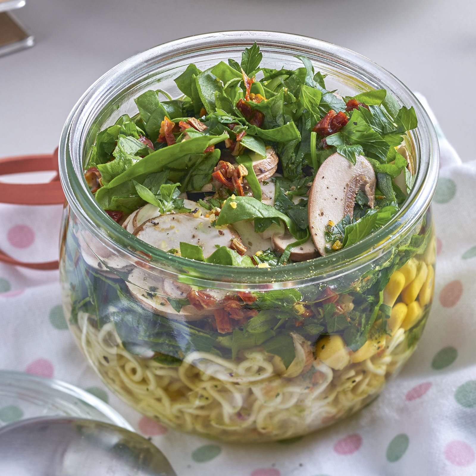 1 17 8 Minuten Nudelterrine 1600x1600px