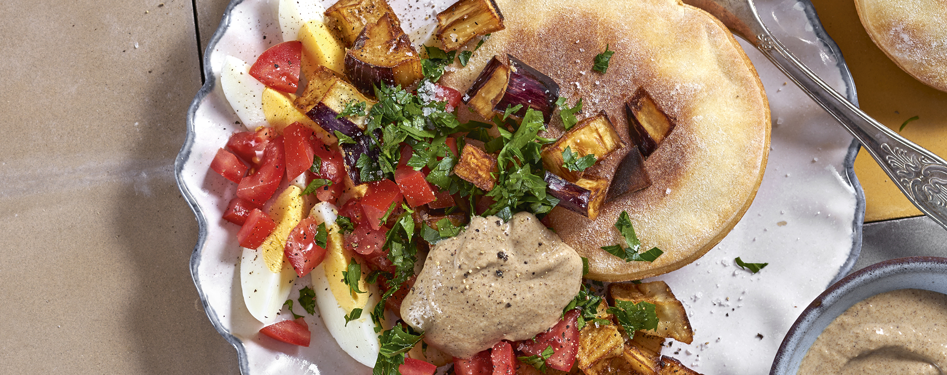 1 17 Auberginen Mit Tahinsosse 1920x760px