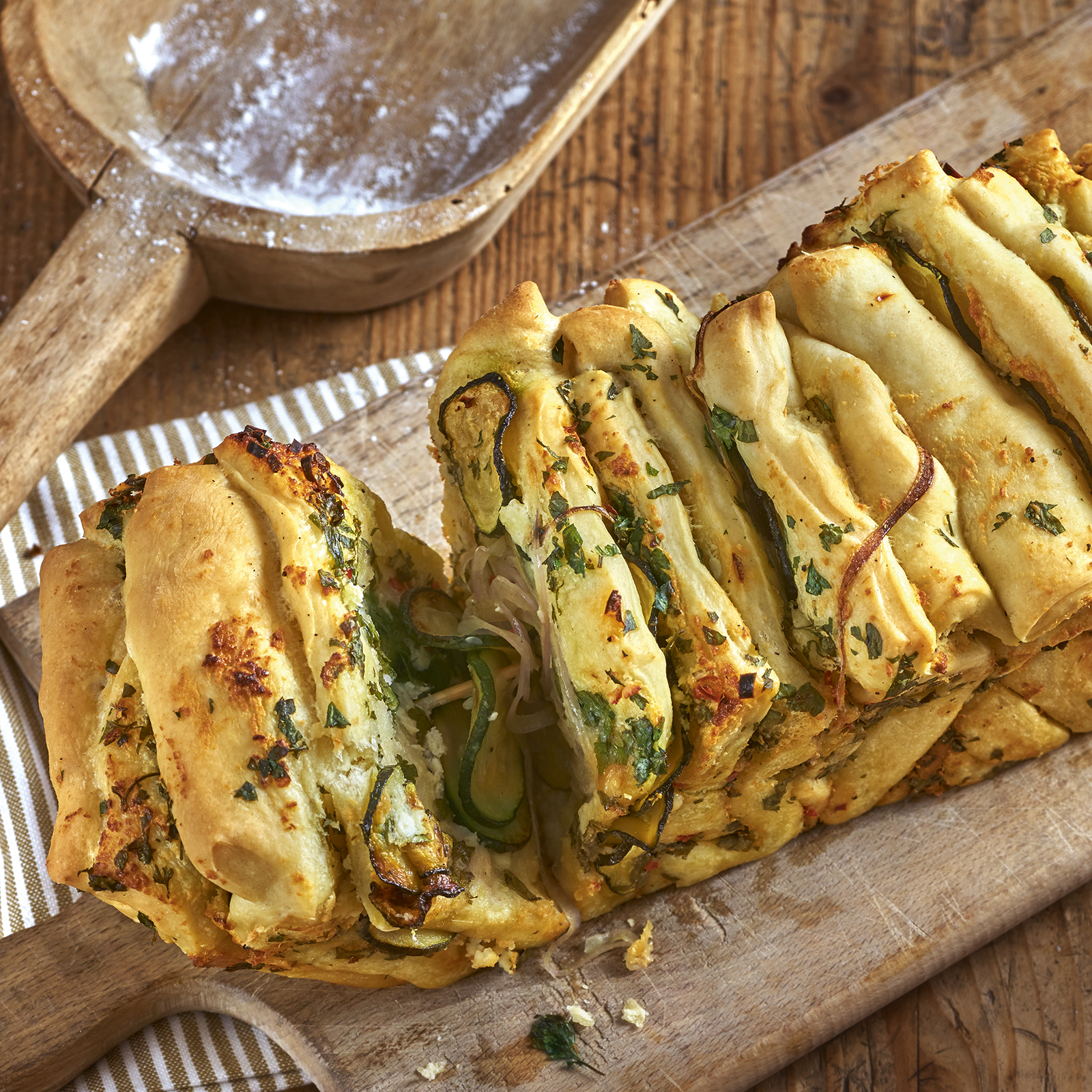 4 17 Mediterranes Zupfbrot 1600x1600px