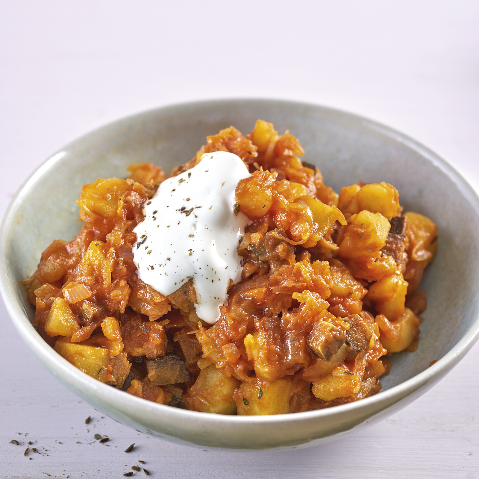 2 18 Kartoffelgulasch Mit Sauerkraut 1600x1600px