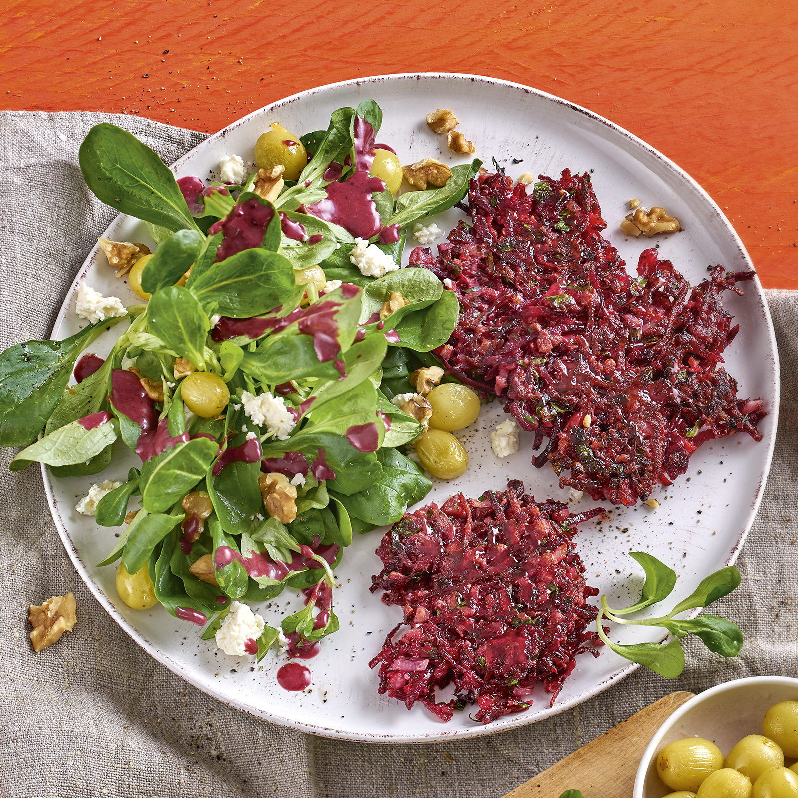 5 18 Rote Bete Puffer Mit Feldsalat 1600x1600px