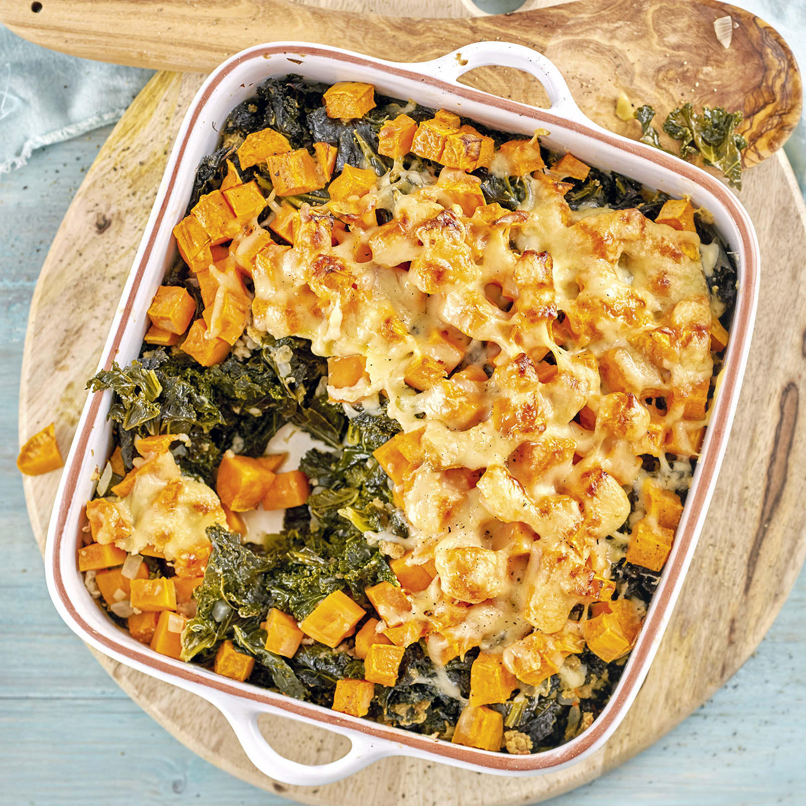 1 19 Gruenkohlauflauf Mit Suesskartoffel Kaese Kruste 1600x1600px