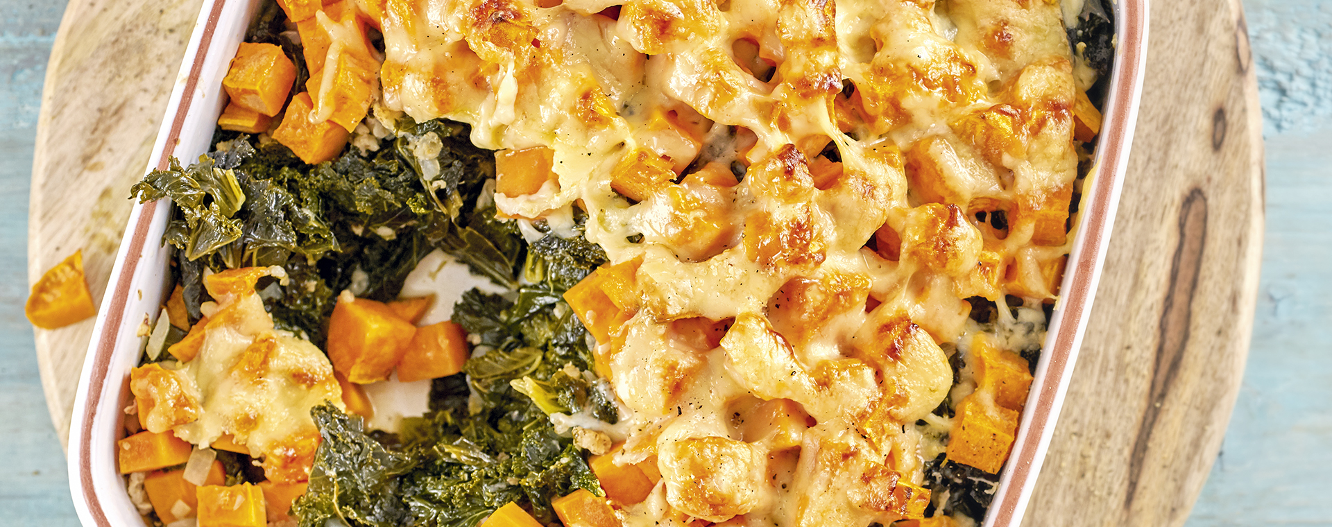 1 19 Gruenkohlauflauf Mit Suesskartoffel Kaese Kruste 1920x760px