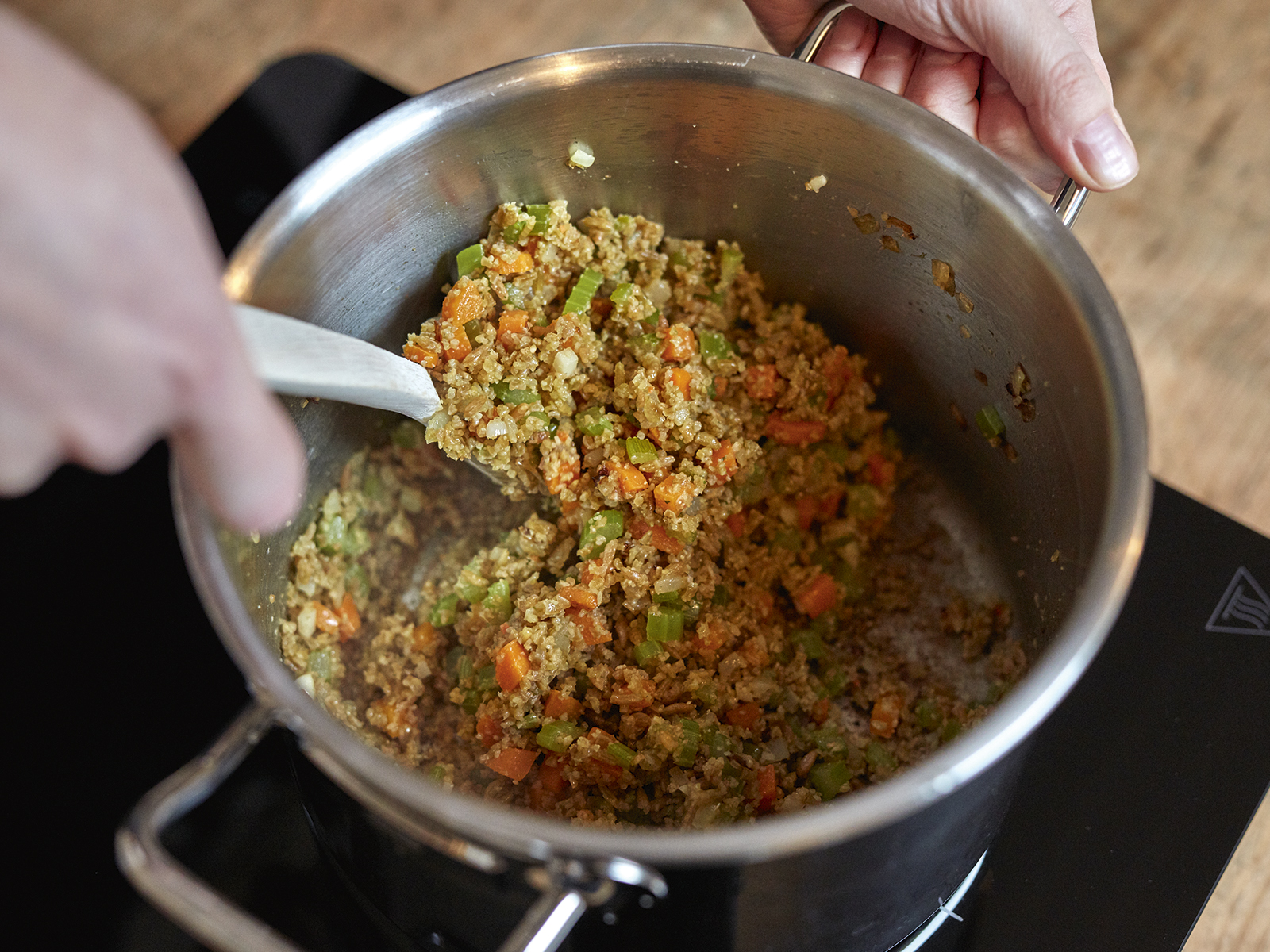 1 19 Veggie Bolognese Mit Tagliatelle 1600x1200px Step 6