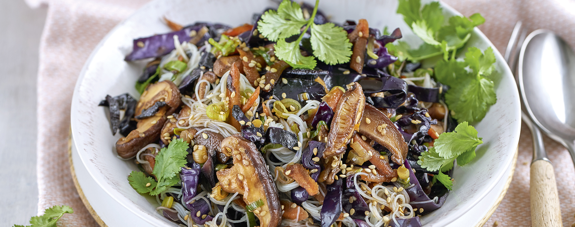 2 19 Rotkohl Gemuese Wok 1920x760px