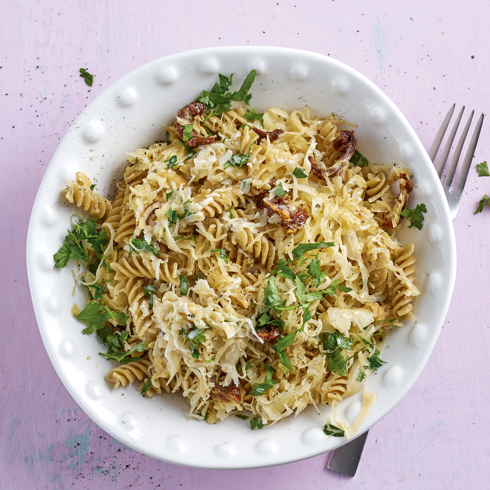 2 19 Vollkorn Spirelli Mit Sauerkraut Und Scamorza 1600x1600px