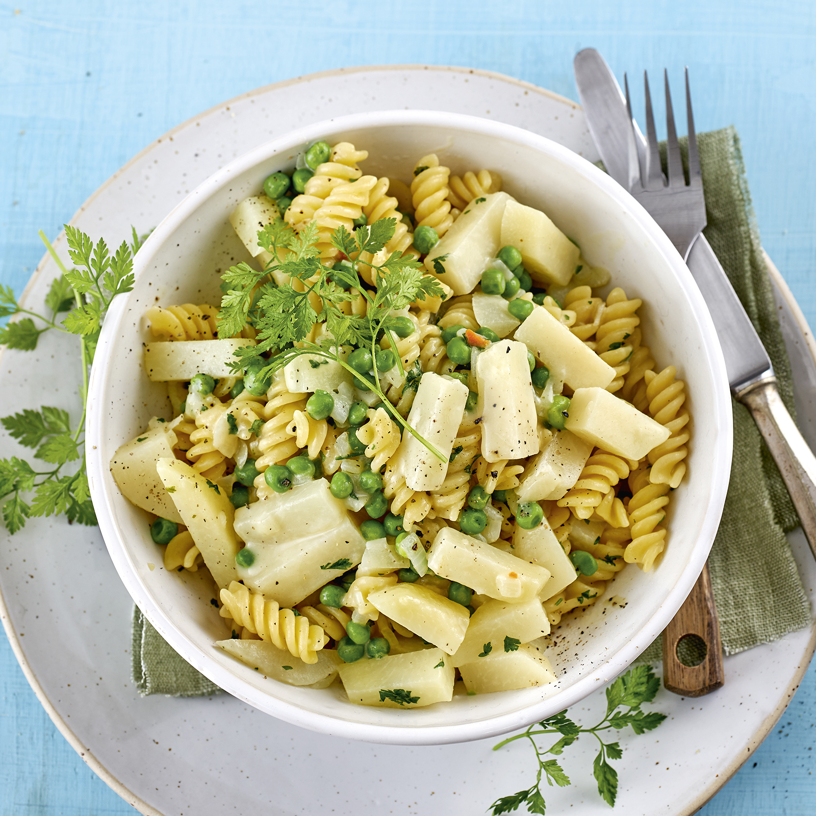 3 19 One Pot Pasta Mit Kohlrabi 1600x1600px