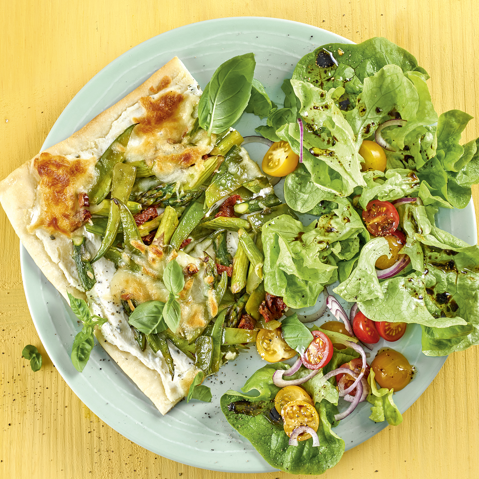 3 19 Pizza Bianca Mit Zuckerschoten 1600x1600px