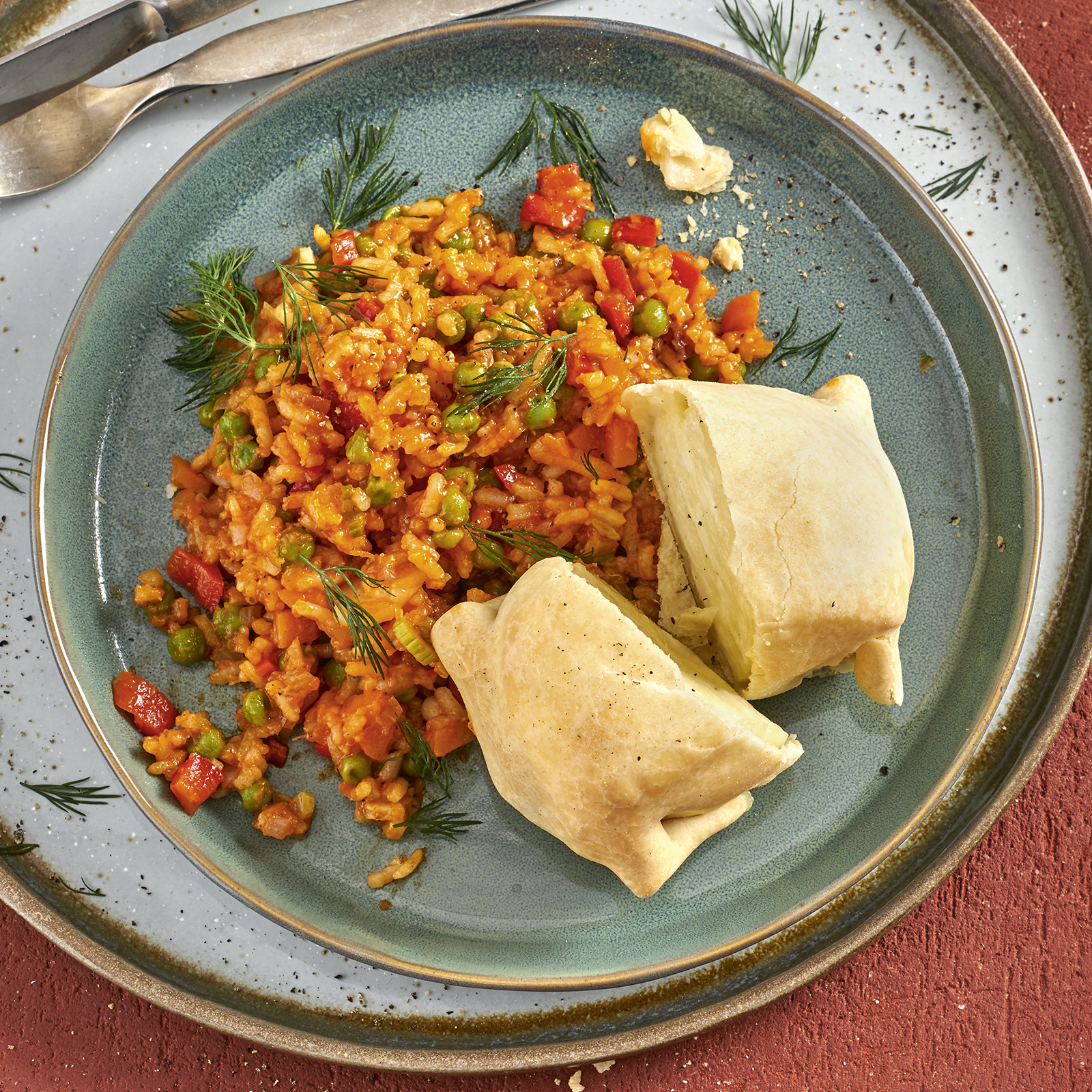 4 19 Djuvec Reis Mit Halloumi Paeckchen 1600x1600px