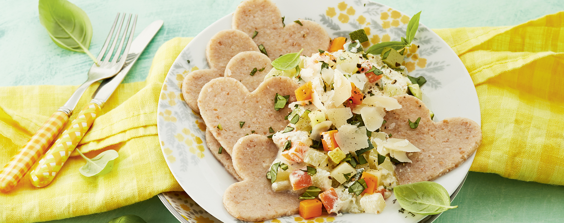 4 19 Frische Nudelherzen Mit Gemuese Ricotta Sosse 1920x760px