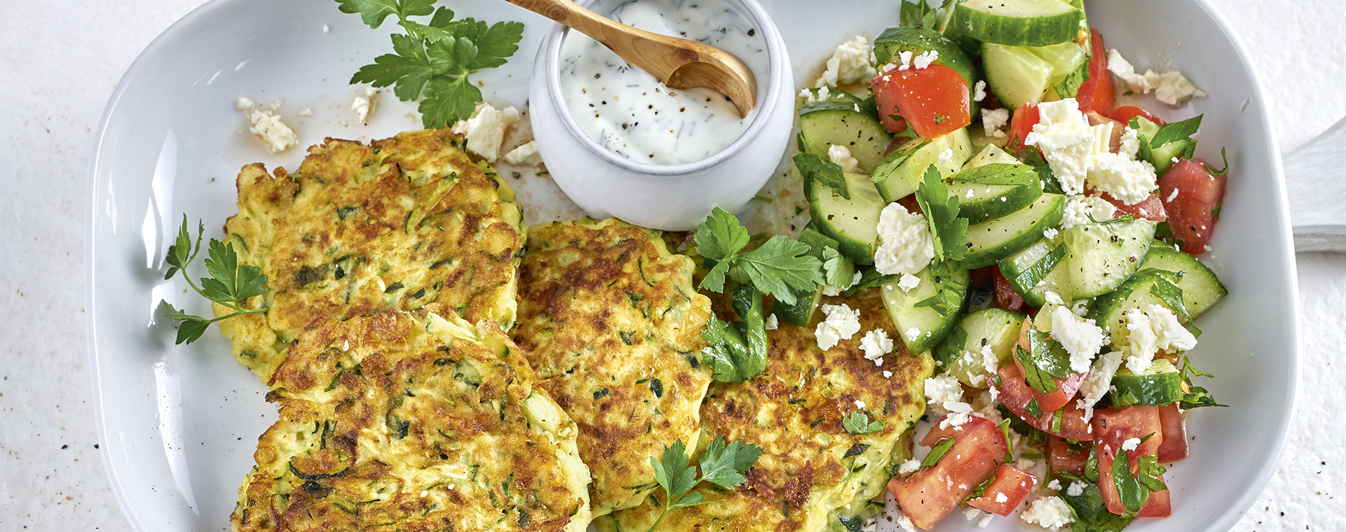 4 19 Griechische Zucchiniplaetzchen 1920x760px