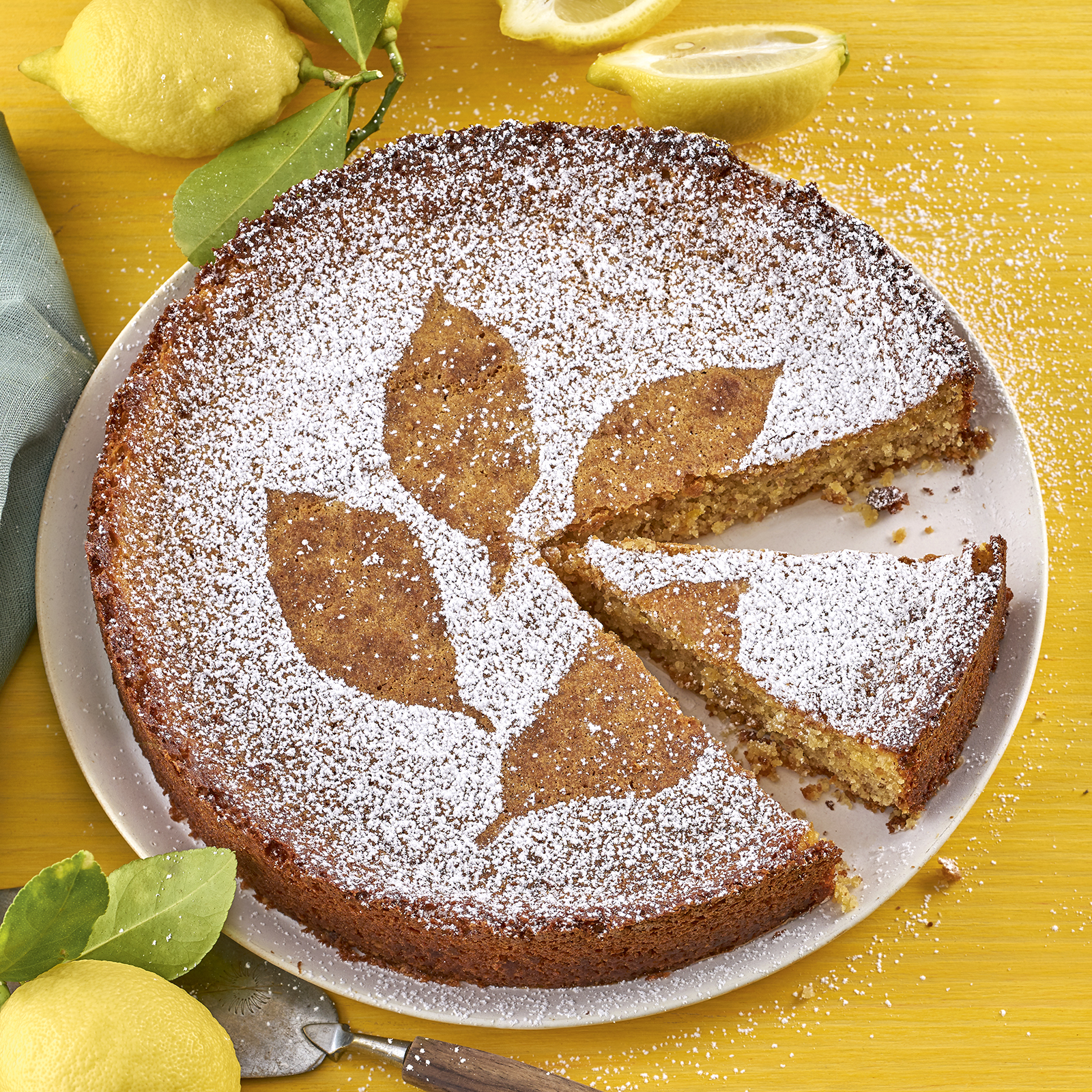 4 19 Zitronen Mandelkuchen 1600x1600px