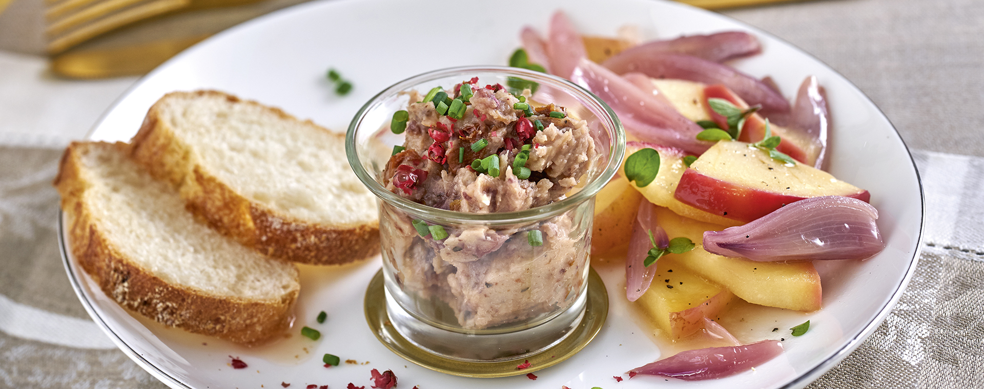 6 19 Bohnen Cranberry Pate 1920x760px