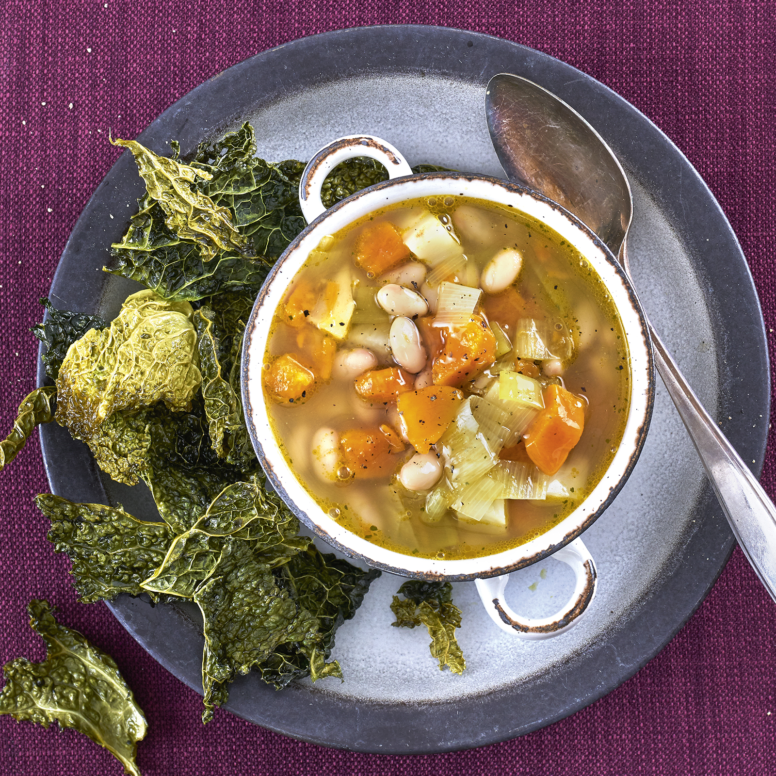 6 19 Winter Minestrone 1600x1600px