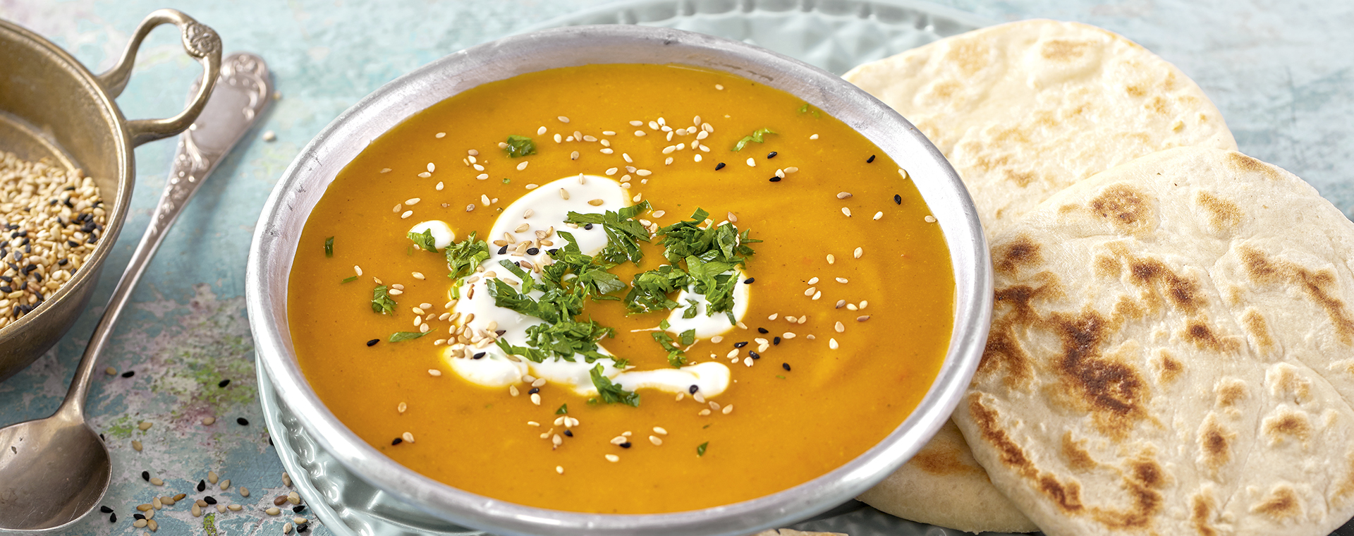 1 20 Marokkanische Moehrensuppe Mit Pfannenbrot 1920x760px