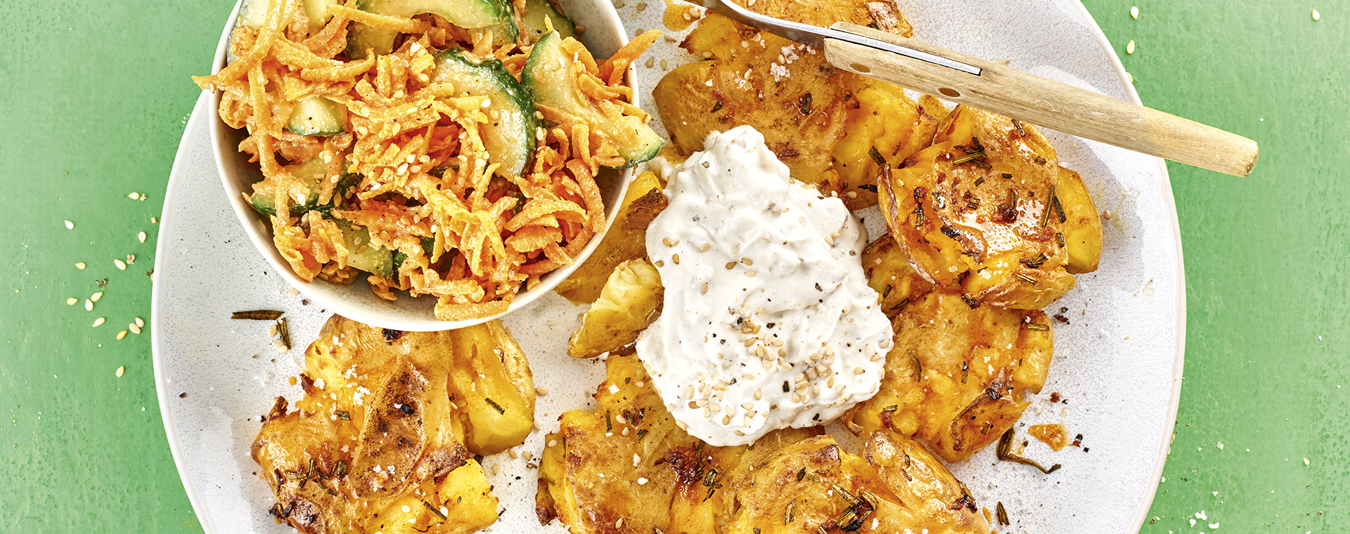 3 20 Smashed Potatoes Mit Sesamdip 1920x760px