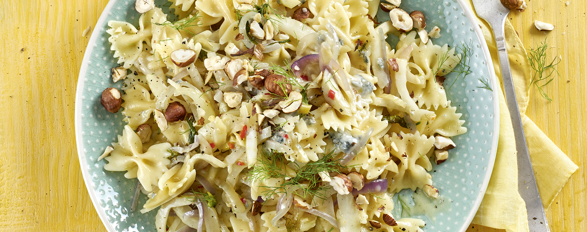 4 20 Pasta Mit Fenchel Blauschimmelkaese Sosse 1920x760px