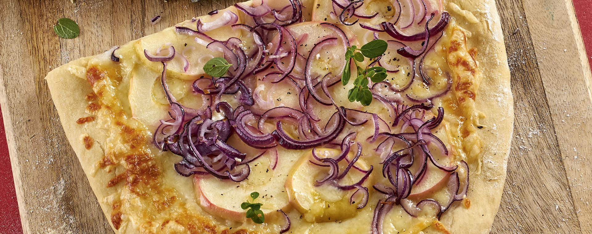 5 20 Apfel Kaese Pizza 1920x760px