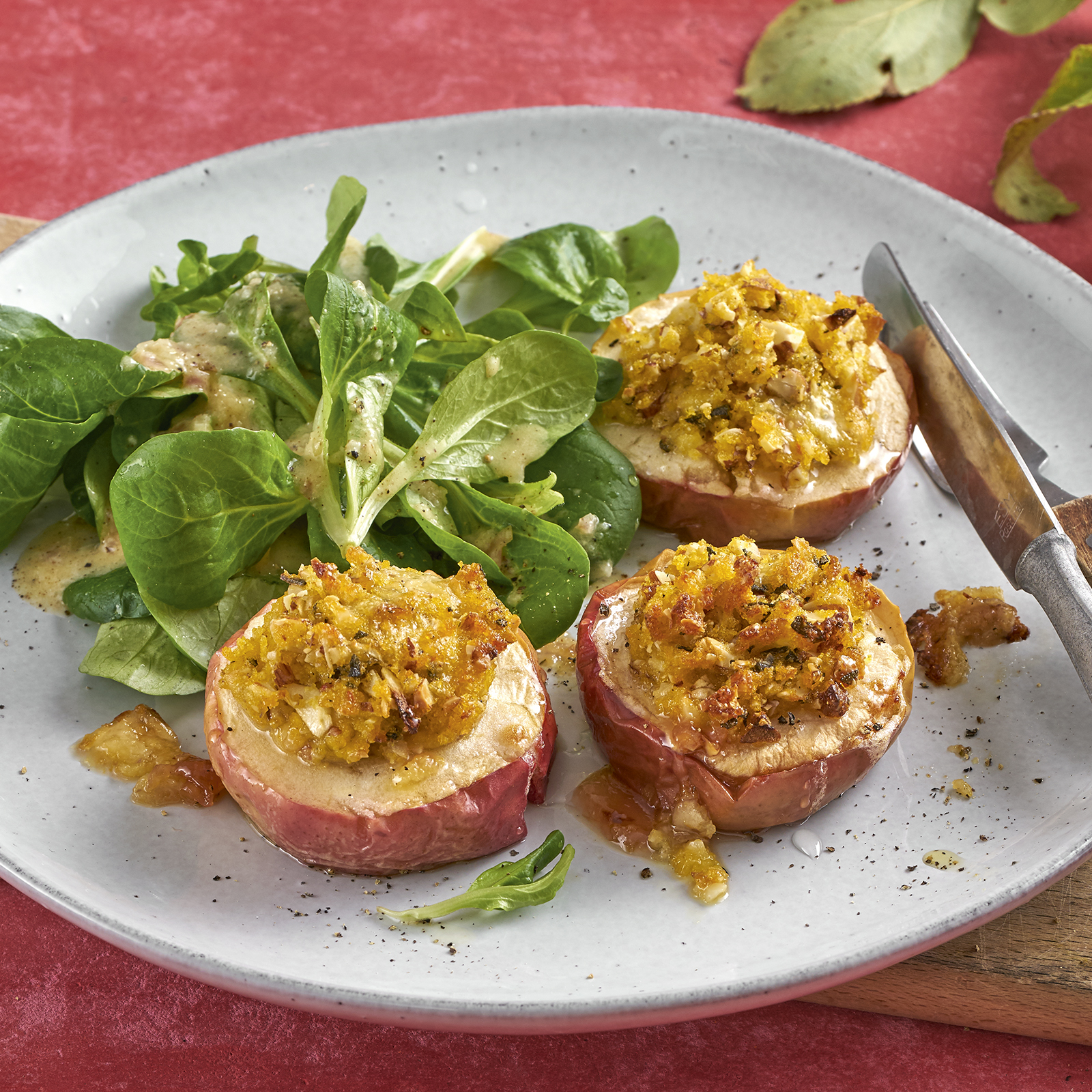 5 20 Brataepfel Mit Polenta Salbei Fuellung 1600x1600px