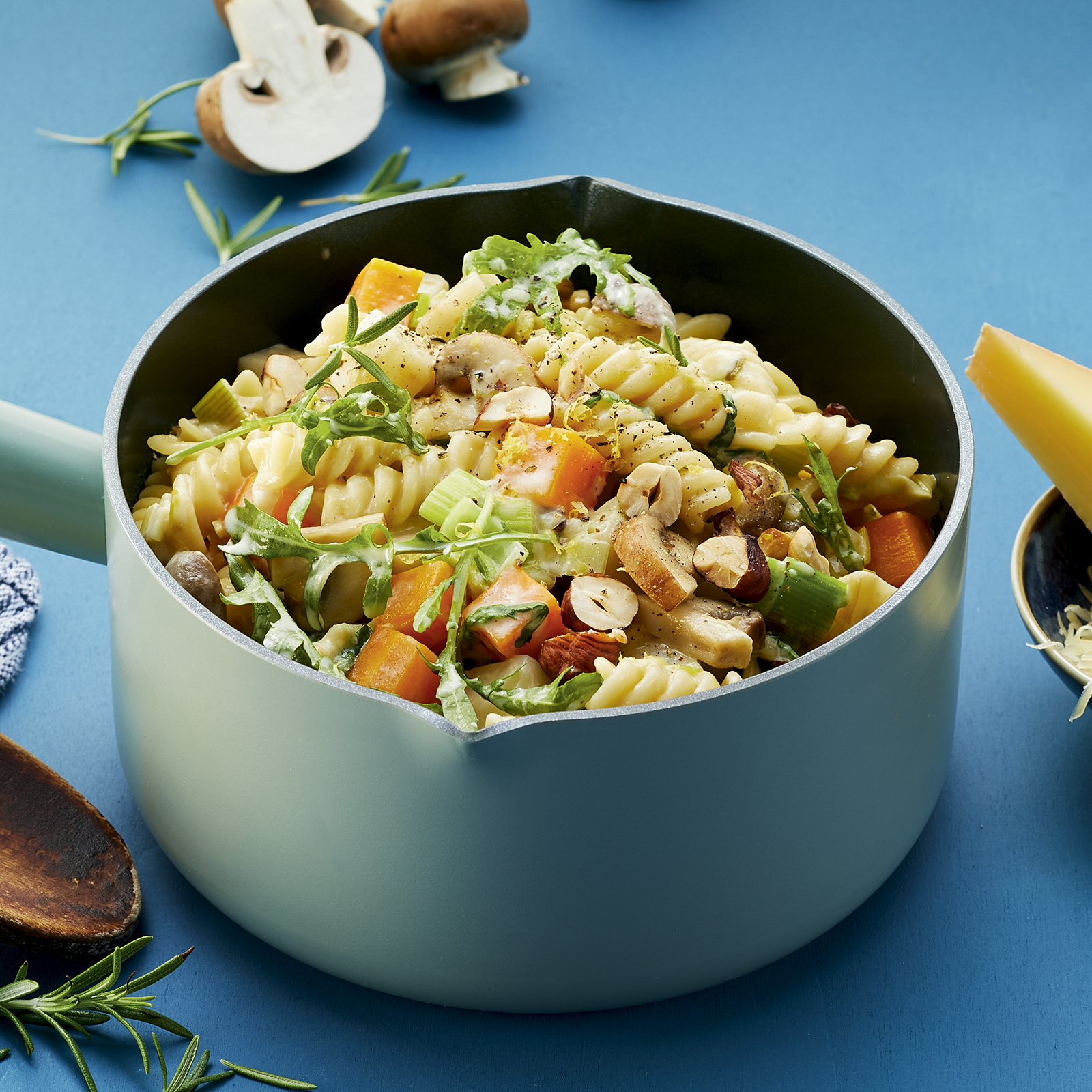 6 20 Lauch Sellerie One Pot Pasta 1600x1600px