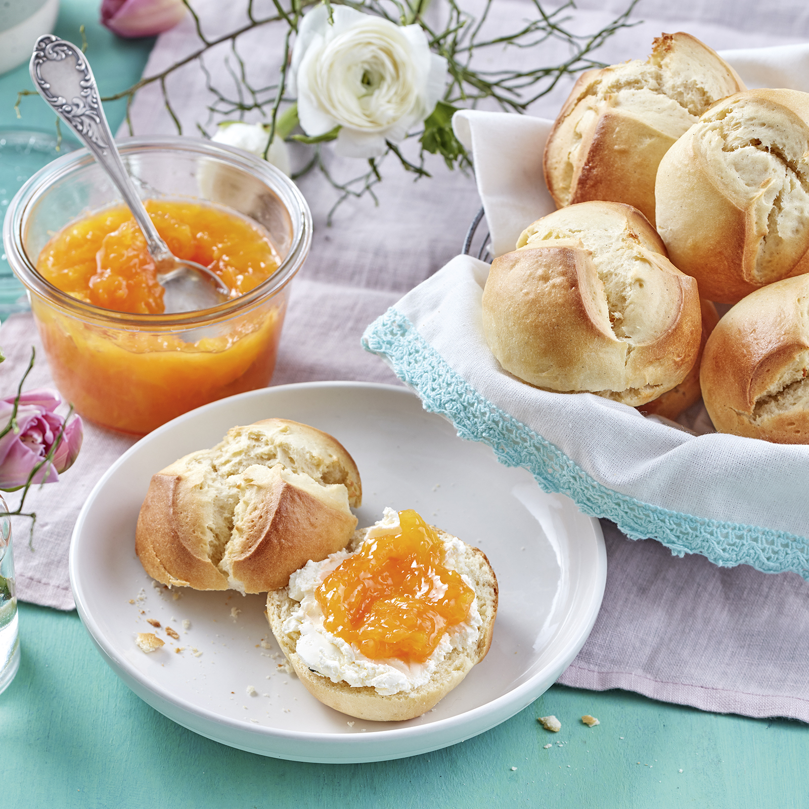 2 21 Osterpinzen Mit Orangen Moehren Konfituere 1600x1600px