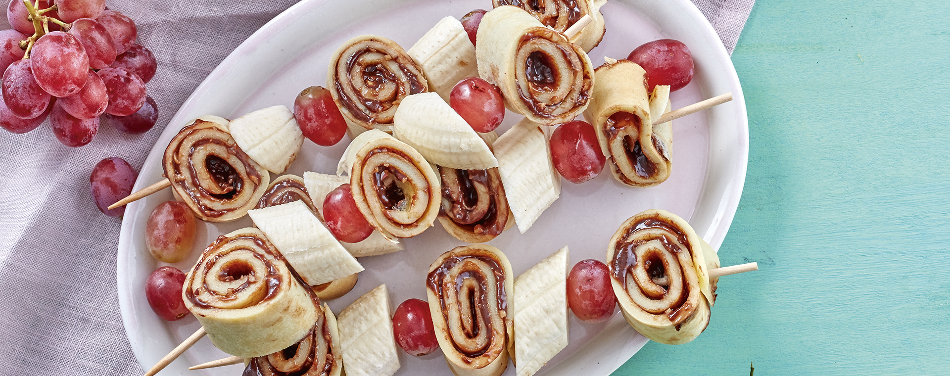 2 21 Suesse Nuss Crepespiesse Mit Obst 1920x760px