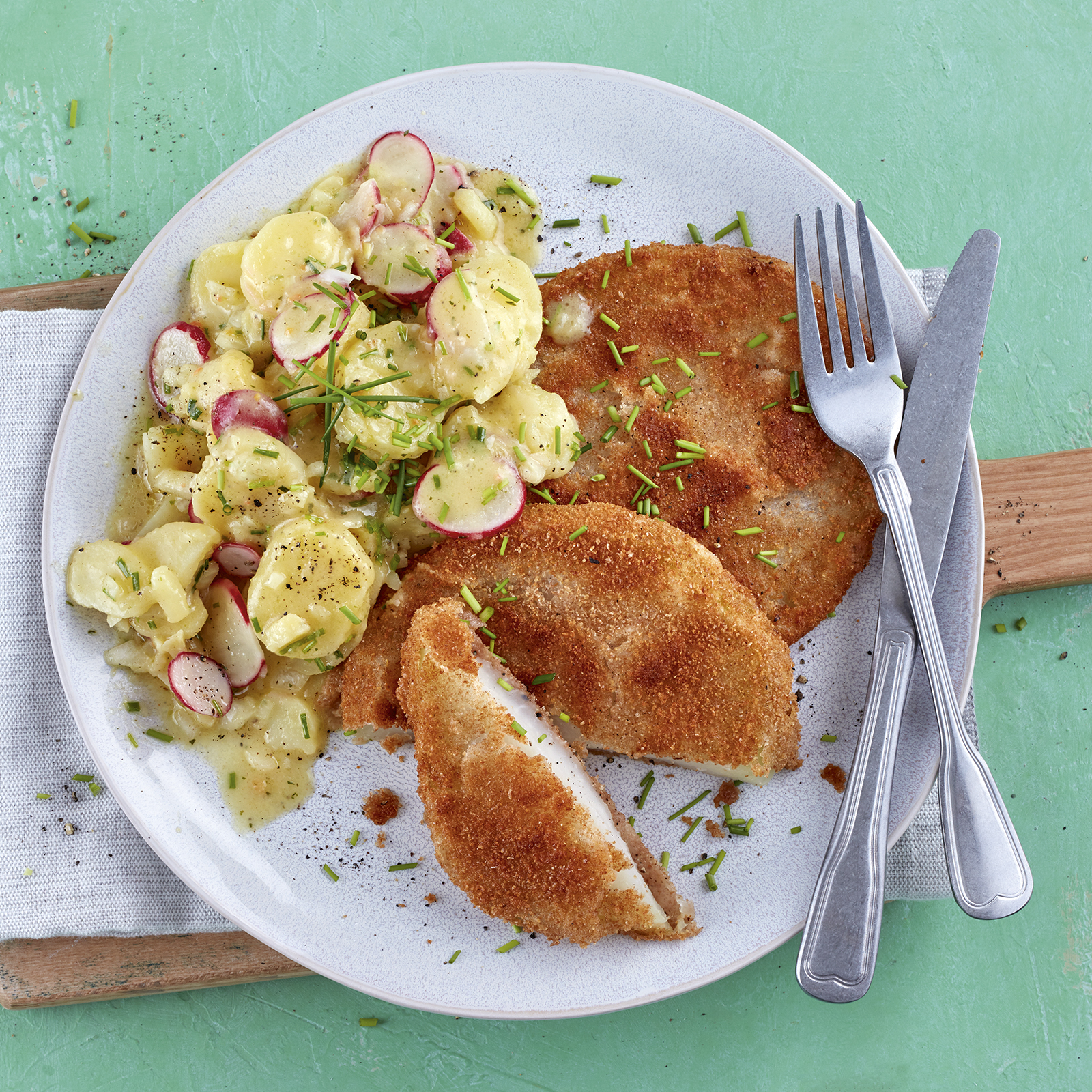 3 21 Kohlrabischnitzel Mit Buntem Kartoffelsalat 1600x1600px