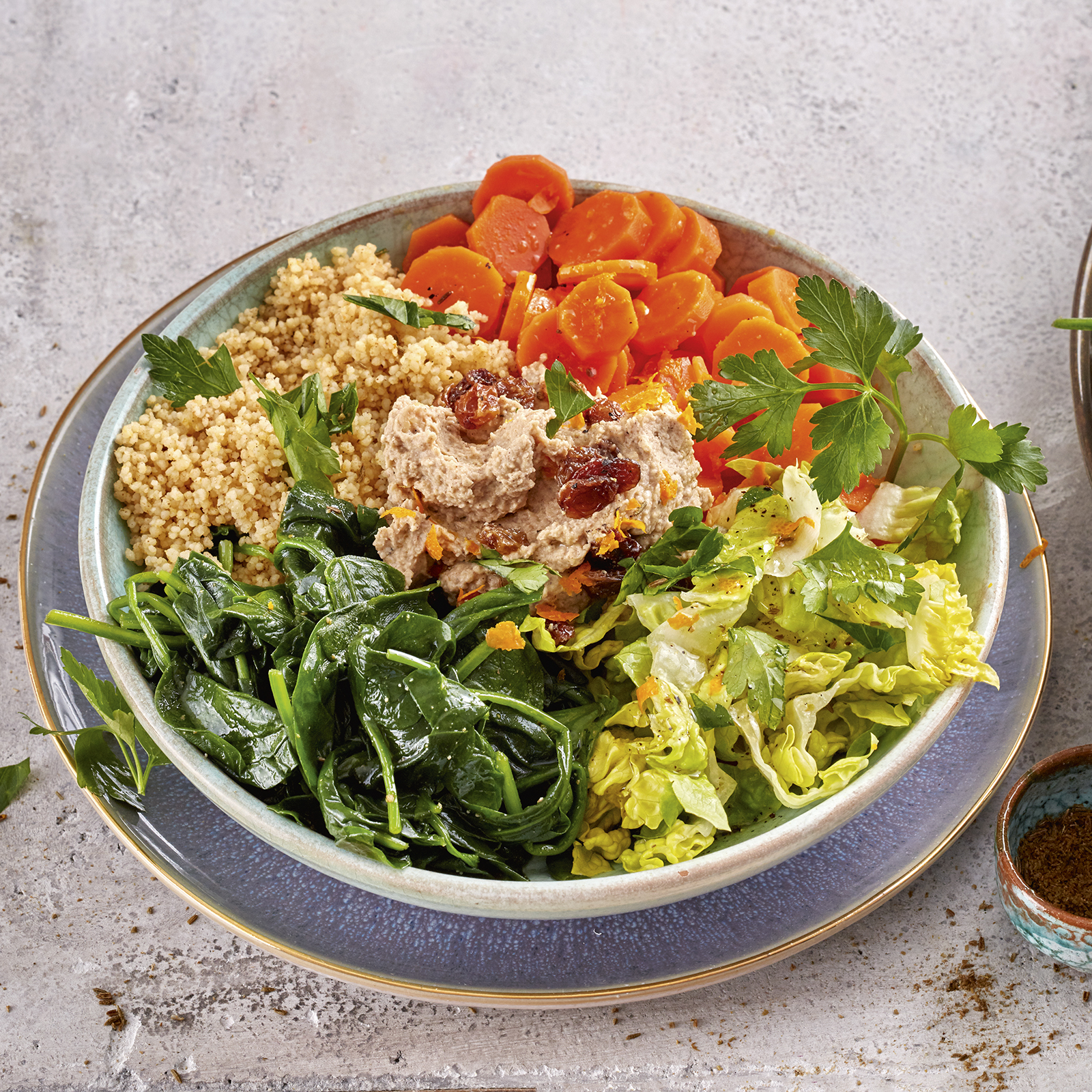 3 21 Orientalische Bowl 1600x1600px