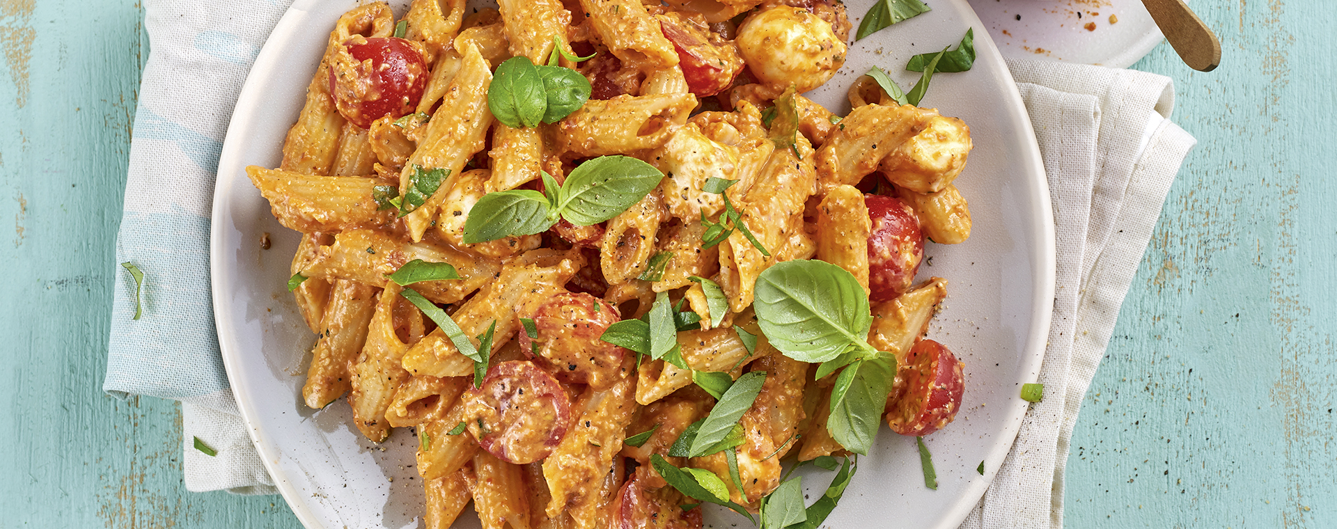 4 21 Pasta Mit Mandel Pesto Rosso 1920x760px