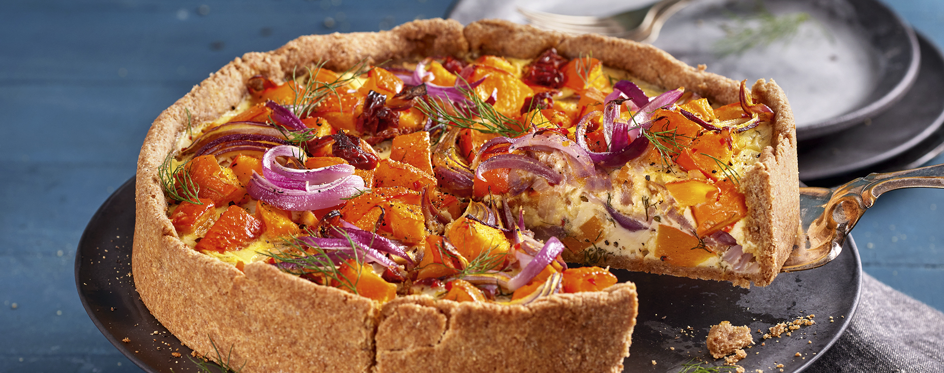 5 21 Kuerbis Zwiebel Quiche 1920x760px