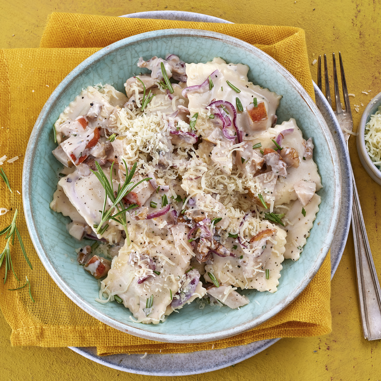 5 21 Ravioli Mit Birnen Walnuss Sosse 1600x1600px