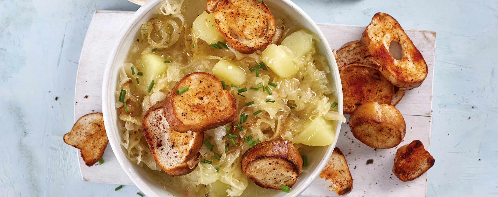 6 21 Bayerischer Krauttopf Mit Laugenchips 1920x760px