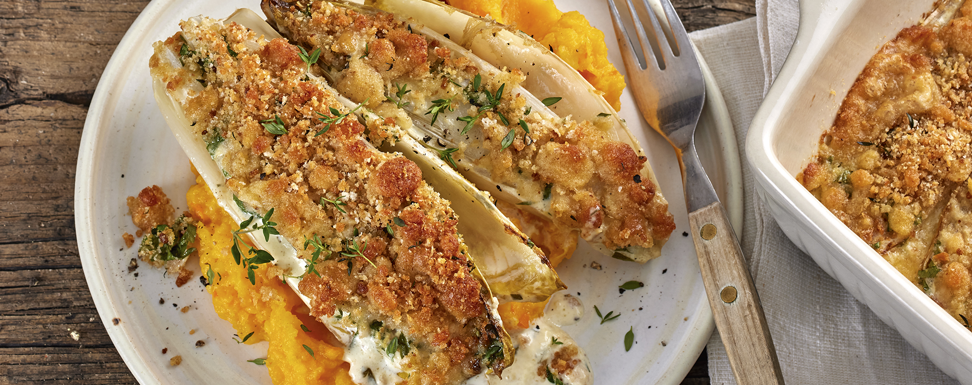 6 21 Gebackener Chicoree Mit Kuerbisstampf 1920x760px