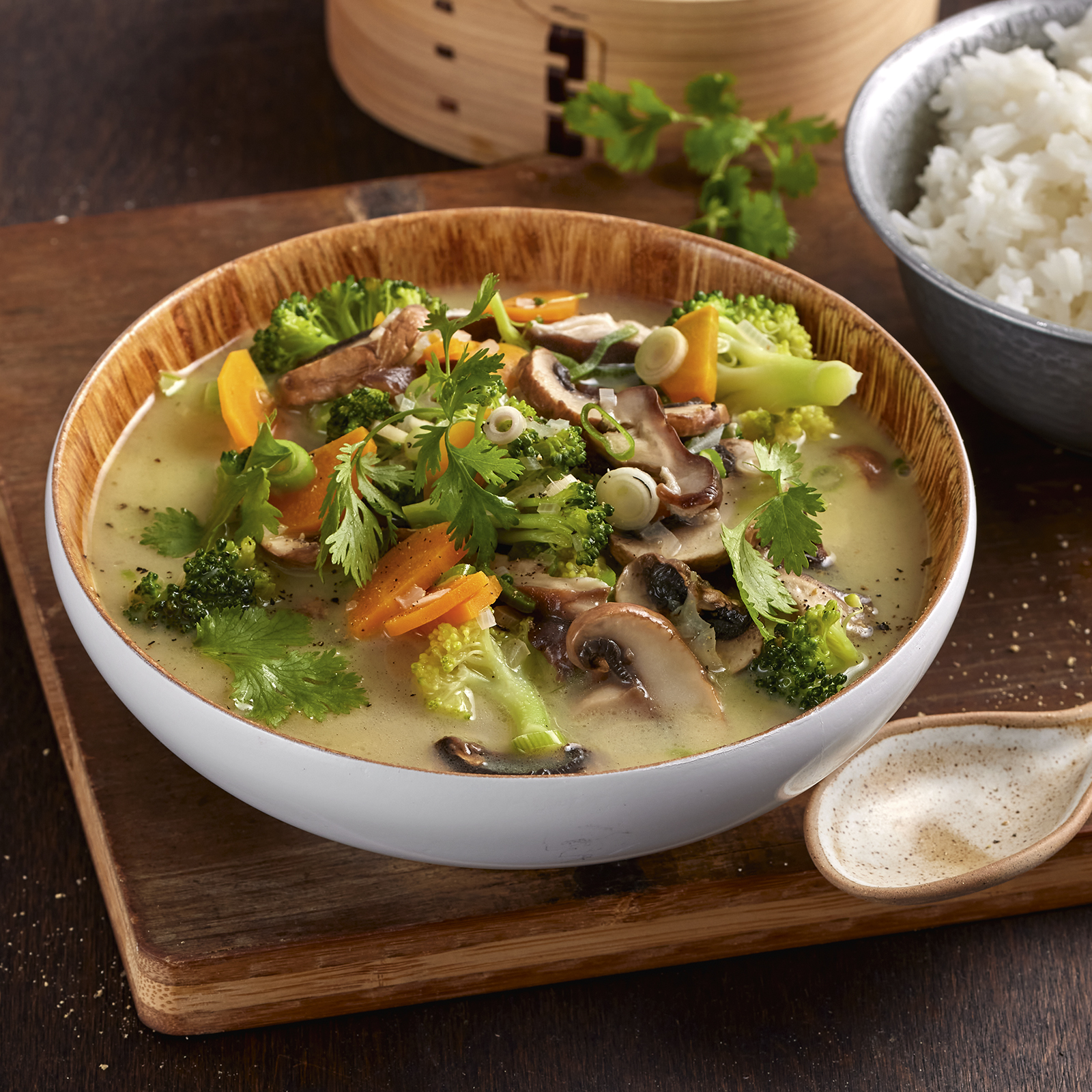 6 21 Kokosmilchsuppe Mit Galgant Und Gemuese 1600x1600px