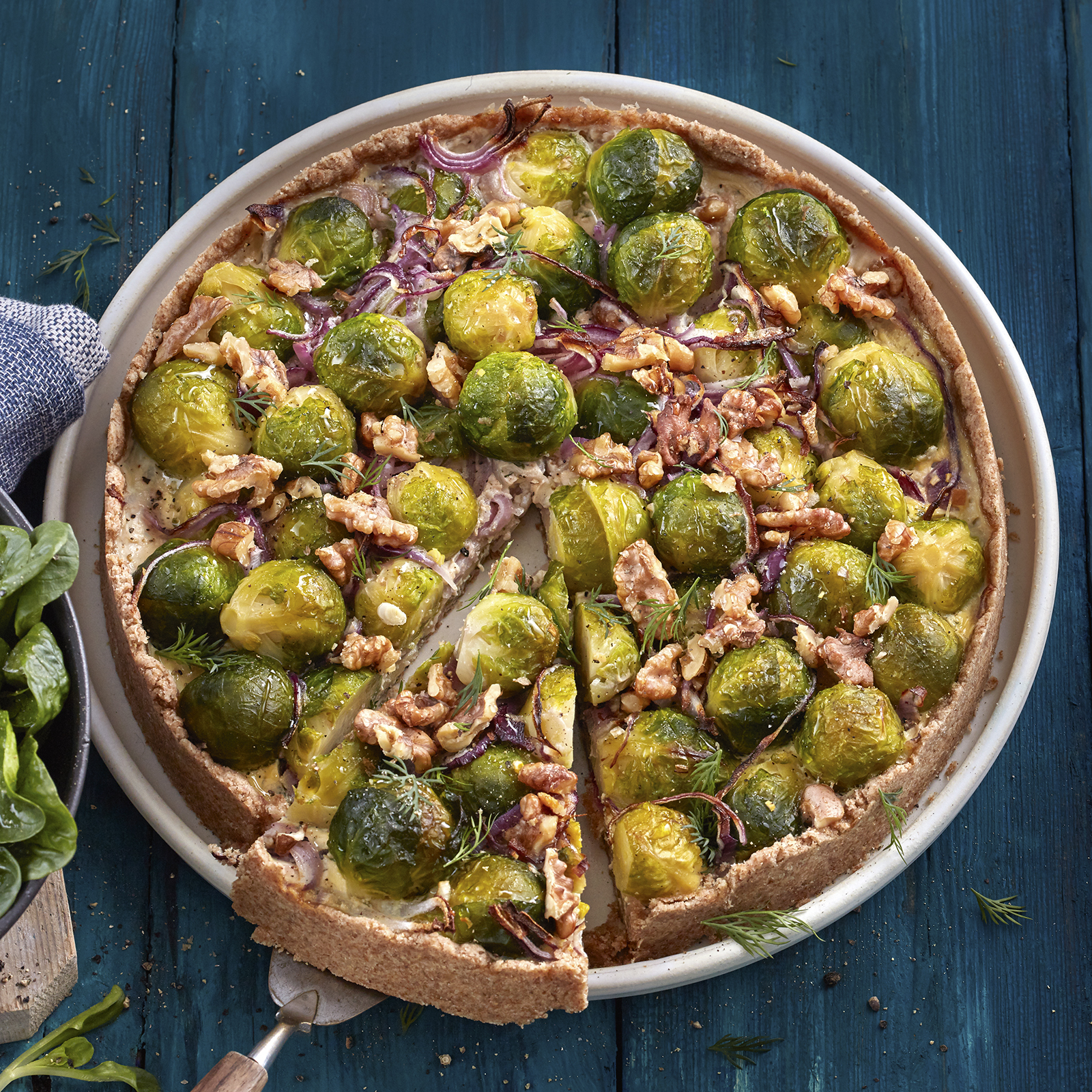 6 21 Rosenkohlquiche Mit Apfel Schmand Guss 1600x1600px