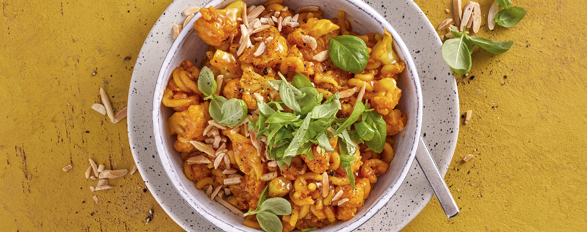 3 22 Blumenkohl Linsen Nudeltopf 1920x760px