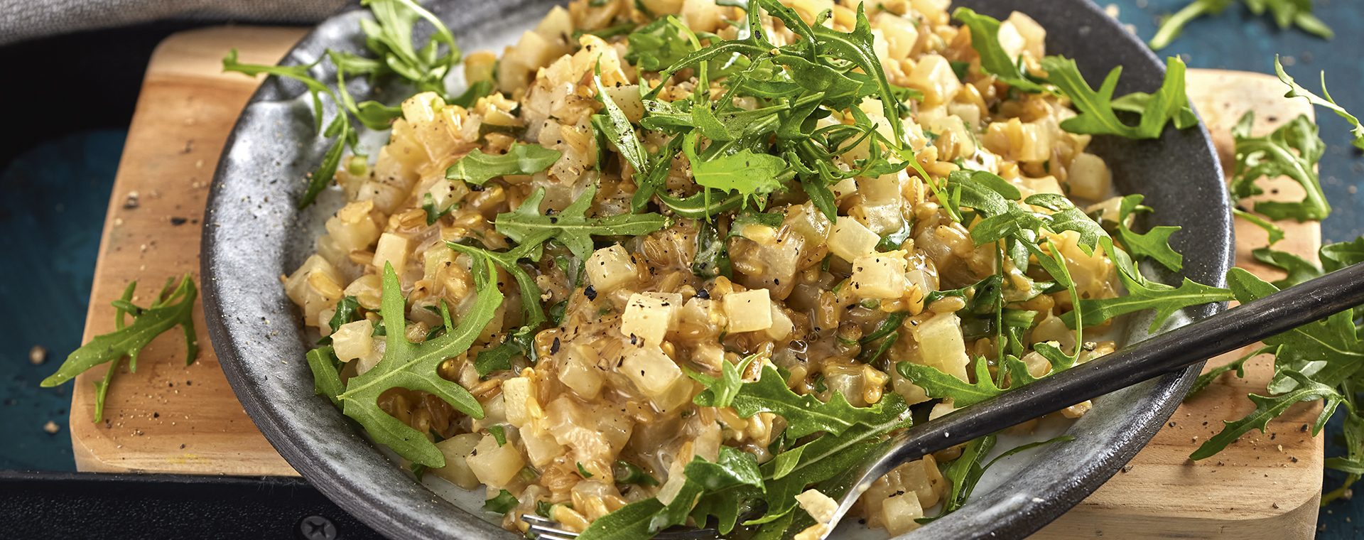 3 22 Hafersotto Mit Kohlrabi Und Rucola 1920x760px