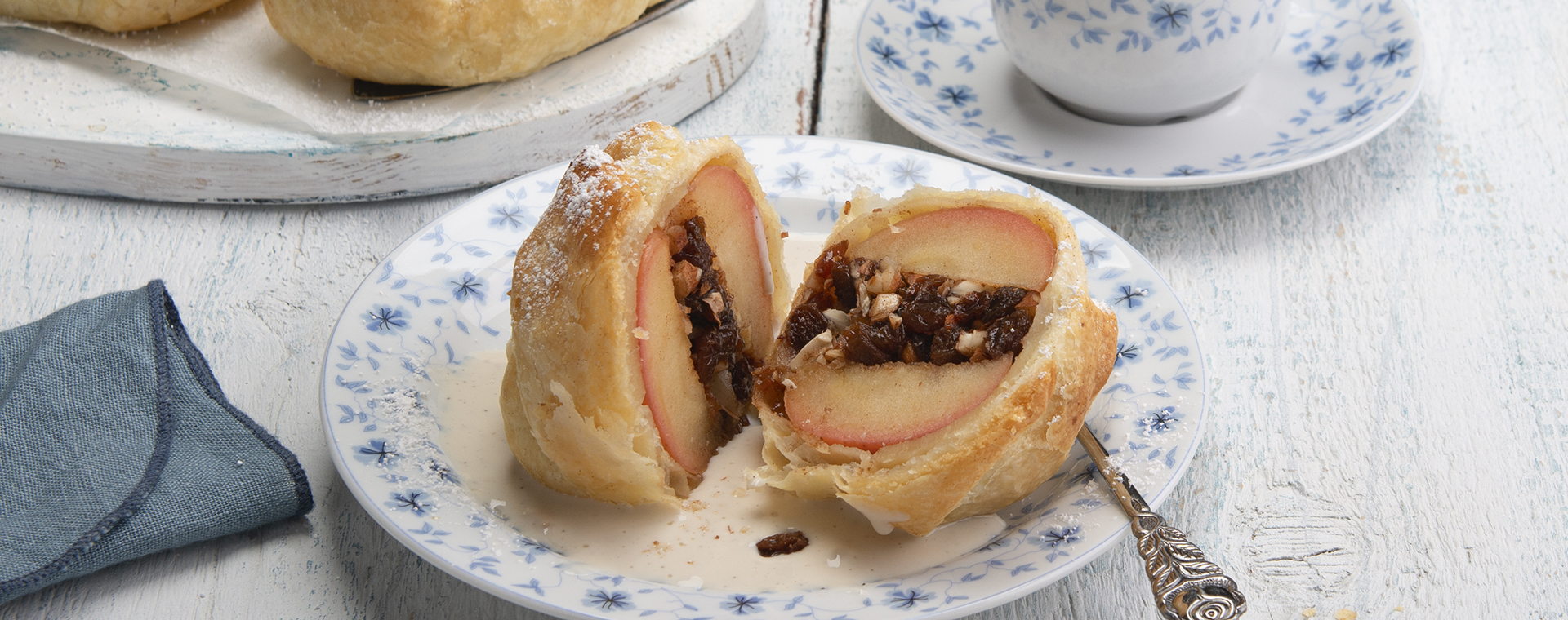 5 22 Aepfel Im Schlafrock Mit Vanillesosse 1920x760px