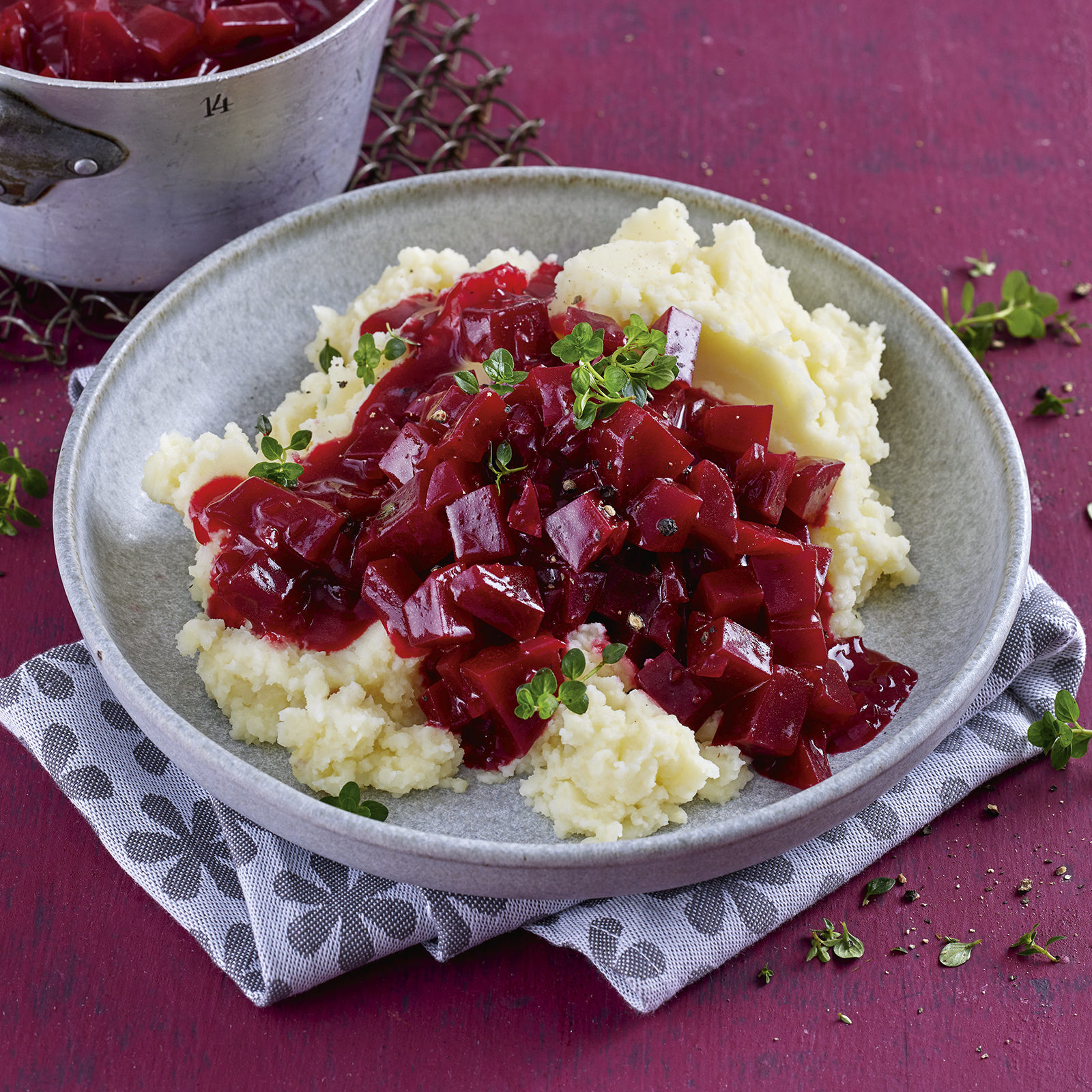 1 23 Mediterranes Rote Bete Ragout 1600x1600px